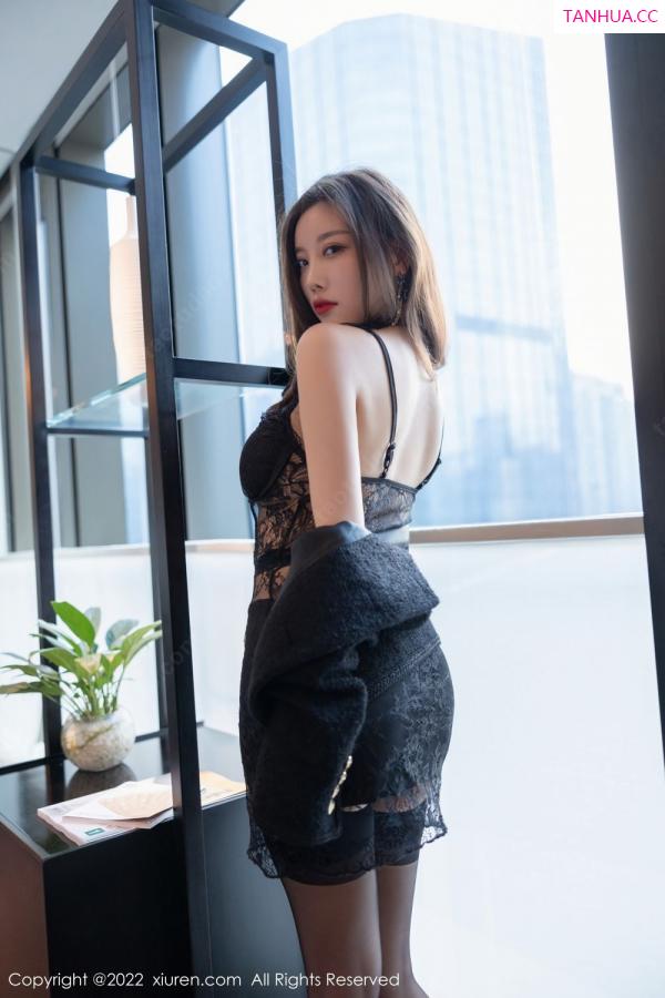 杨晨晨 sugar小甜心CC [XiuRen]高清写真图 2022.02.21 No.4615 杨晨晨Yome第29张图片
